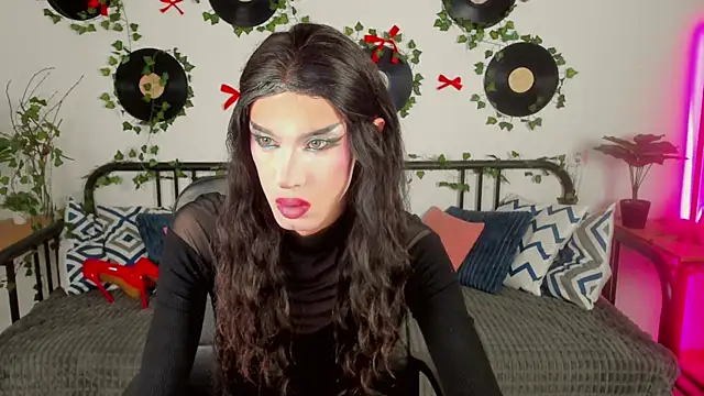 MadisonEsprit online show from 04-04-26, 05:03