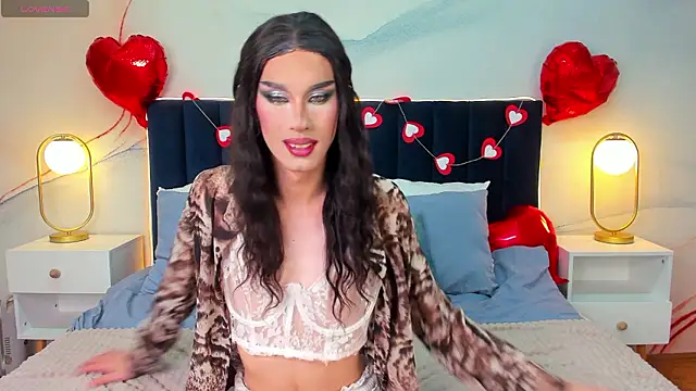 Snapshot of MadisonEsprit chatting on 02-17-26, 10:12 MadisonEsprit online show from 02-17-26, 10:12