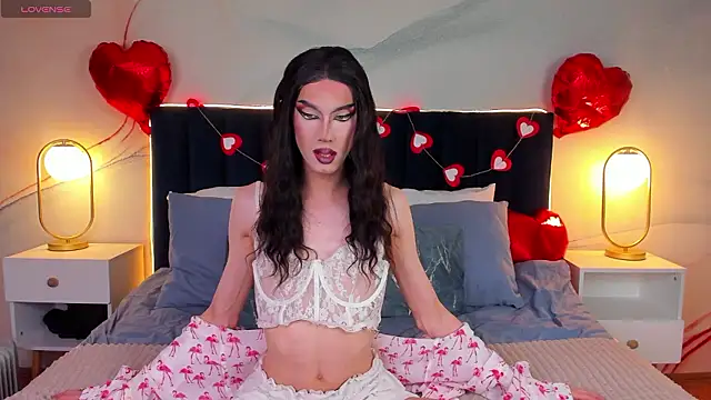 Snapshot of MadisonEsprit chatting on 02-16-26, 10:14 MadisonEsprit online show from 02-16-26, 10:14