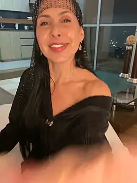 caritoo21 online show from 03-05-26, 01:57