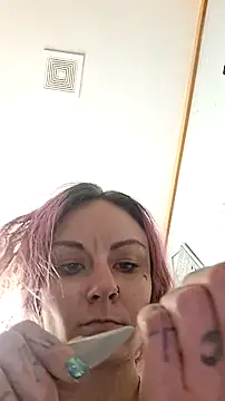 issyamazin online show from 03-28-26, 11:00