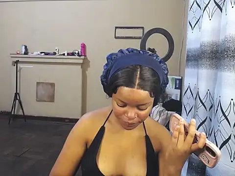 KinkyPxx online show from 02-17-26, 07:33