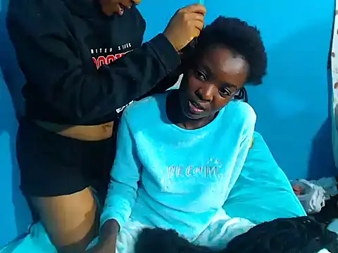 Snapshot of SexySlender_05 chatting on 02-23-26, 10:43 SexySlender 05 online show from 02-23-26, 10:43