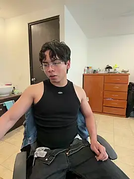 BentoBoxxx online show from 04-19-26, 07:16