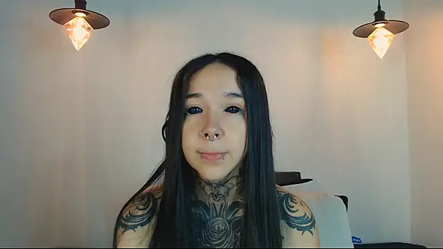 Snapshot of alien_eyes09 chatting on 02-20-26, 06:19 alien eyes09 online show from 02-20-26, 06:19