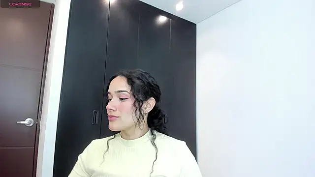 love kriss online show from 05-08-26, 07:50