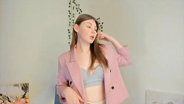 Snapshot of GigiTorros chatting on 02-22-26, 04:04 GigiTorros online show from 02-22-26, 04:04