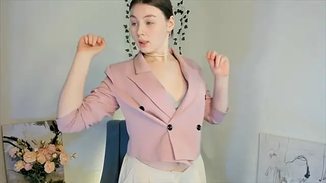 Snapshot of GigiTorros chatting on 02-21-26, 04:36 GigiTorros online show from 02-21-26, 04:36