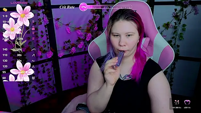 Snapshot of kitsune_little chatting on 07-09-26, 07:46 kitsune little online show from 07-09-26, 07:46