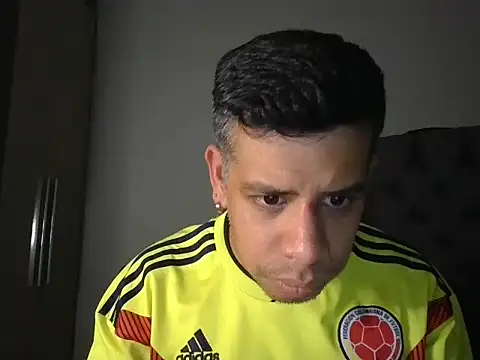 Snapshot of WILD_BIGCOCK35 chatting on 02-18-26, 12:08 WILD BIGCOCK35 online show from 02-18-26, 12:08