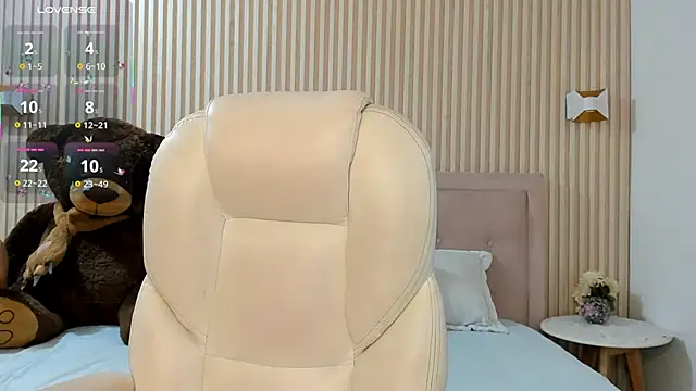 Snapshot of Aitana_zaid chatting on 02-19-26, 12:02 Aitana zaid online show from 02-19-26, 12:02