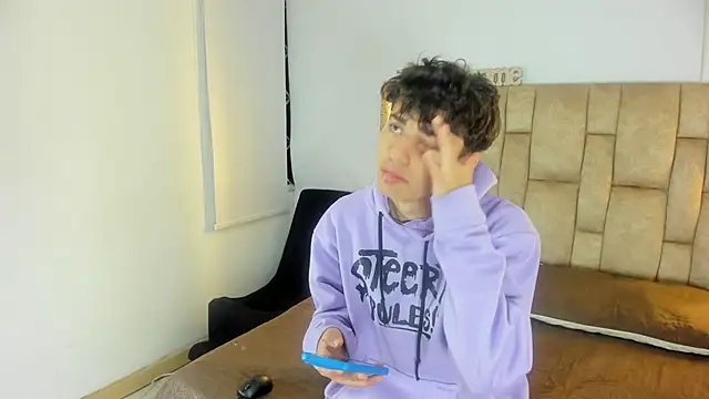 Snapshot of Noir_Sebas chatting on 02-28-26, 03:06 Noir Sebas online show from 02-28-26, 03:06