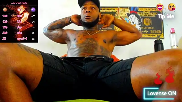 Snapshot of ZIANY_25CM chatting on 02-19-26, 06:05 ZIANY 25CM online show from 02-19-26, 06:05