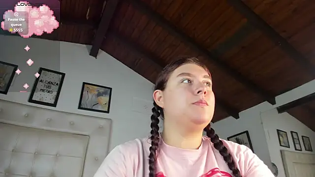 Snapshot of cotton_07 chatting on 02-27-26, 11:10 cotton 07 online show from 02-27-26, 11:10