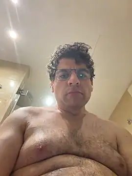 Spaindildoplay online show from 02-14-26, 03:34
