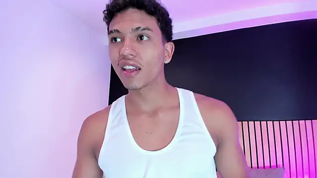 jhoystrong  online show from 03-03-26, 07:32