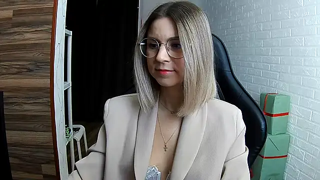 IceMayes online show from 03-19-26, 07:52