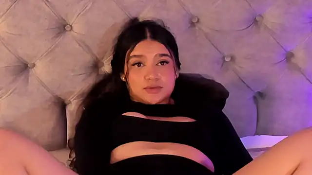 LiiaBloom online show from 06-08-26, 01:28