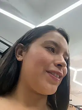 Miss Bella Flame online show from 04-08-26, 04:41