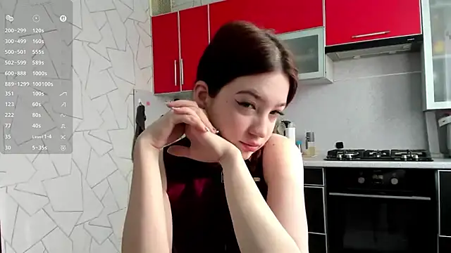 Snapshot of EvonDales chatting on 02-24-26, 08:15 EvonDales online show from 02-24-26, 08:15