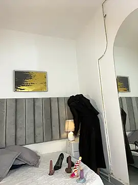 Snapshot of aminaa_ chatting on 02-20-26, 06:32 aminaa online show from 02-20-26, 06:32