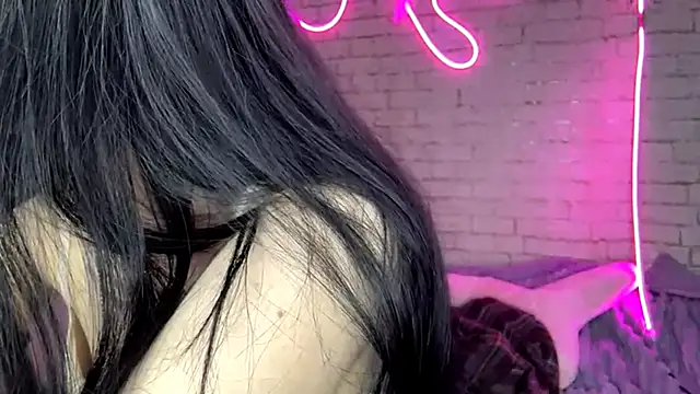 Snapshot of ExiePecue chatting on 02-21-26, 11:12 ExiePecue online show from 02-21-26, 11:12