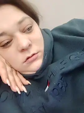 Snapshot of Sexylaursstern30 chatting on 02-21-26, 10:17 Sexylaursstern30 online show from 02-21-26, 10:17