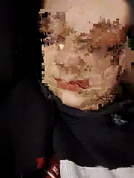 Snapshot of Sexylaursstern30 chatting on 02-28-26, 05:51 Sexylaursstern30 online show from 02-28-26, 05:51