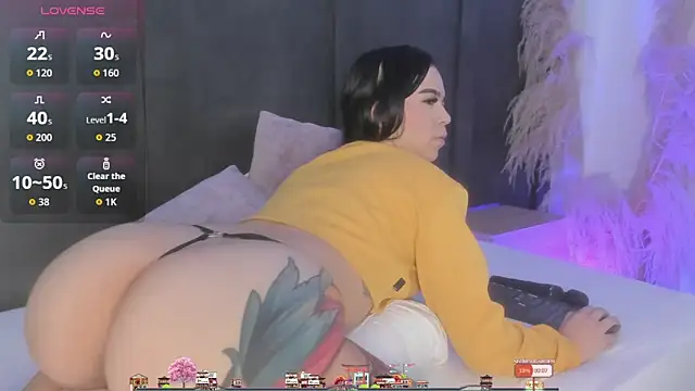 ariadna boneville online show from 04-14-26, 11:32