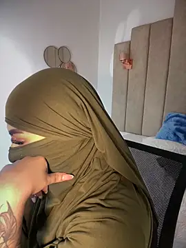 rashaaa  online show from 04-10-26, 01:56