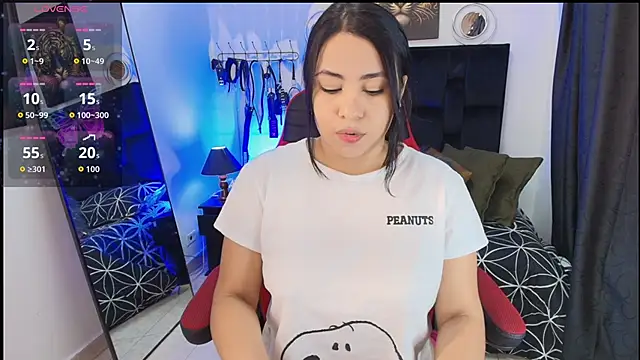 Liu wen  online show from 04-11-26, 06:55