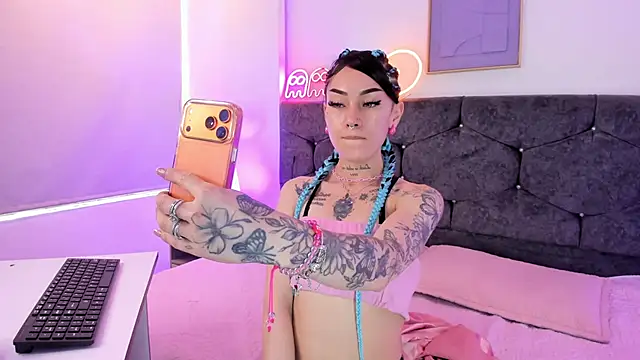 Megan Morphy online show from 03-27-26, 01:34