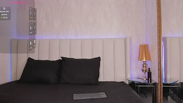 angelina honey  online show from 02-26-26, 03:50