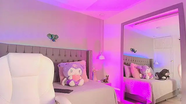 angelina honey  online show from 05-20-26, 03:47