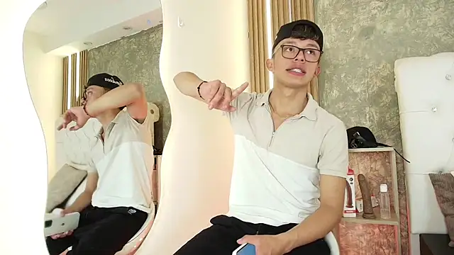 Dark Nico online show from 03-29-26, 03:52