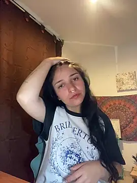 Abril Thompson221 online show from 06-27-26, 12:05