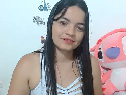 Snapshot of sweett_2026 chatting on 07-18-26, 06:05 sweett 2026 online show from 07-18-26, 06:05