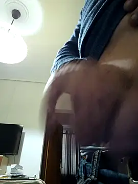 Snapshot of Ulisesss69 chatting on 03-02-26, 04:03 Ulisesss69 online show from 03-02-26, 04:03