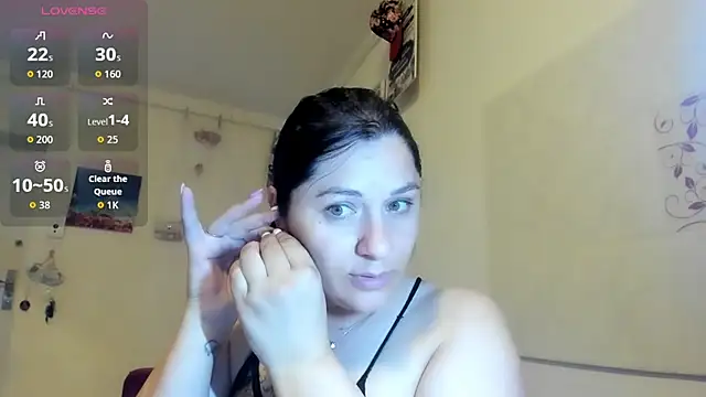 EVELYNA88 online show from 05-11-26, 08:50
