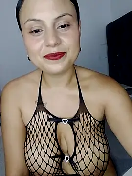 tiifany lopez online show from 04-30-26, 10:36