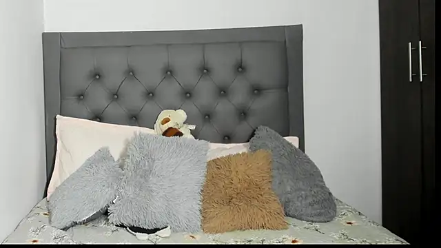 ImEmily   online show from 03-14-26, 12:05