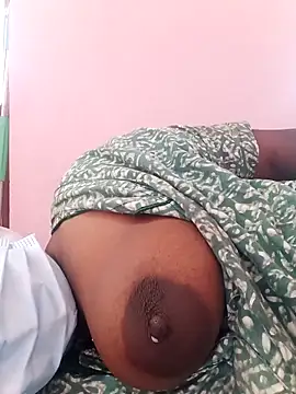 tamilkaviya431 online show from 03-12-26, 09:02