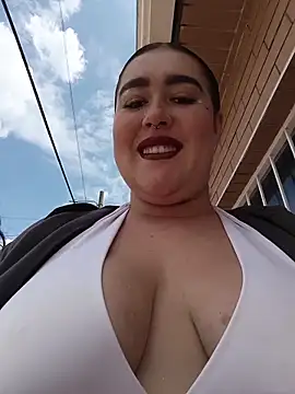 Freckless  online show from 04-22-26, 03:41