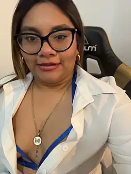 ludmila x online show from 04-12-26, 06:27