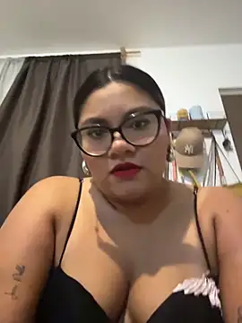 ludmila x online show from 06-17-26, 04:23