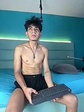 abrilandjulian online show from 02-21-26, 11:45