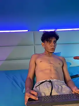 abrilandjulian online show from 03-06-26, 12:00