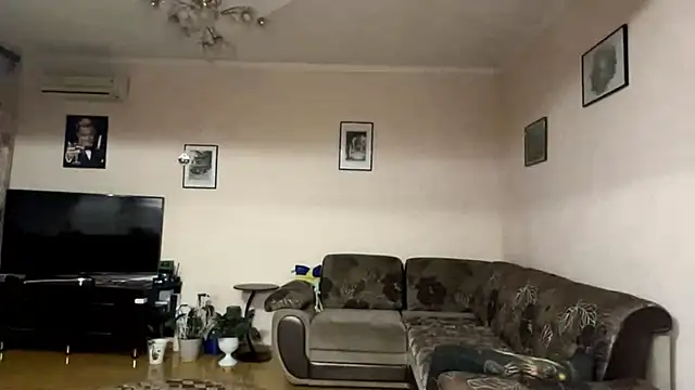 PinkTraible online show from 02-28-26, 11:21