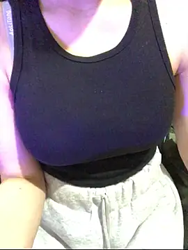 Junnybae22 online show from 02-13-26, 11:43