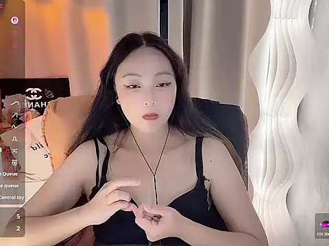 Snapshot of Lydia-668 chatting on 02-15-26, 04:57 Lydia-668 online show from 02-15-26, 04:57